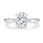 Elegance Oval Ring